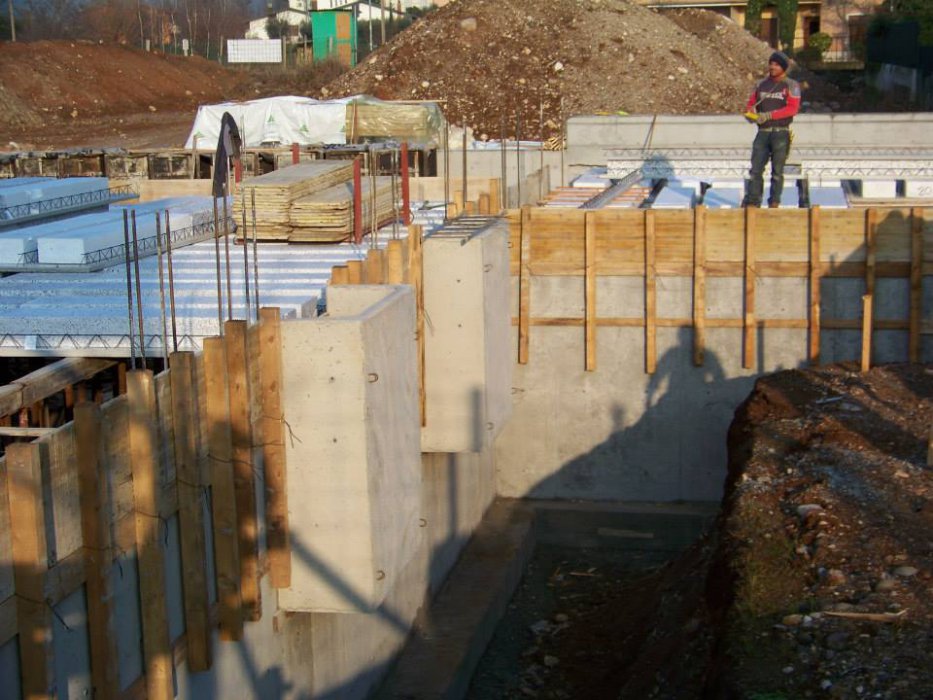 bocche di lupo in cemento armato