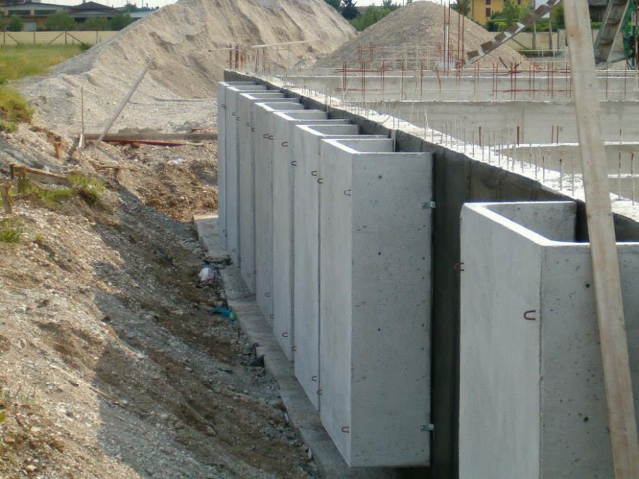 bocche di lupo in cemento armato